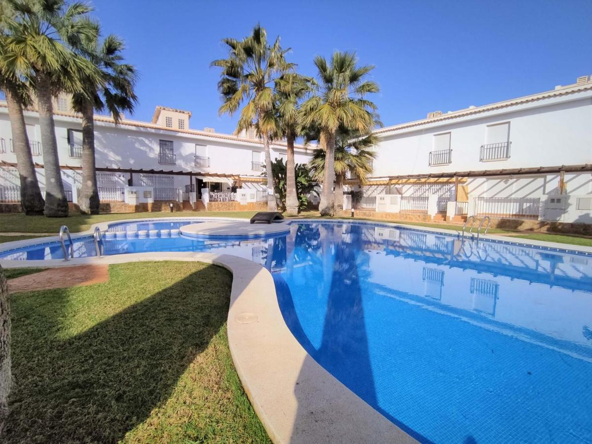 Palm Beach 132 Adosado Con Jardin Y Piscina Albert Villas Alcoceber Exterior photo