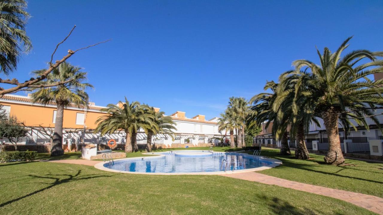 Palm Beach 132 Adosado Con Jardin Y Piscina Albert Villas Alcoceber Exterior photo